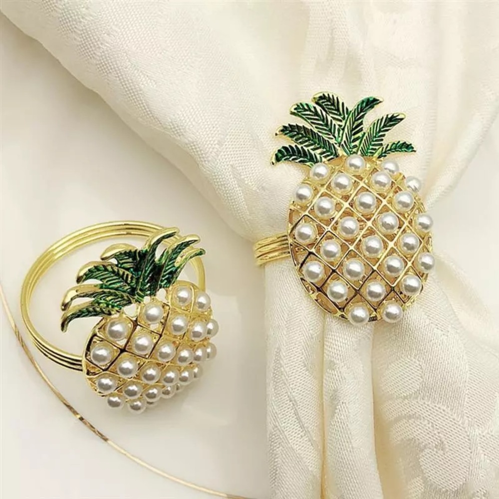Pearl Pineapple Napkin Rings (6 Pack)